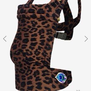 Artipoppe Leopard Print Carrier